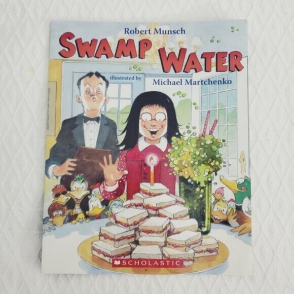 Scholastic 'Swamp Water' Book by Robert Munsch - Picture 1 of 8